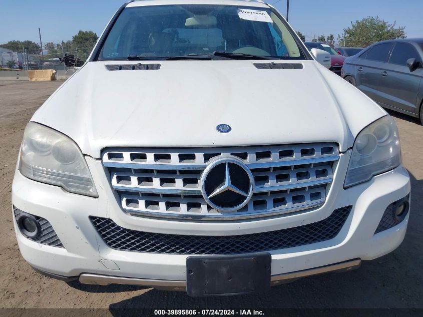 2011 Mercedes-Benz Ml 350 4Matic VIN: 4JGBB8GB8BA658733 Lot: 39895806