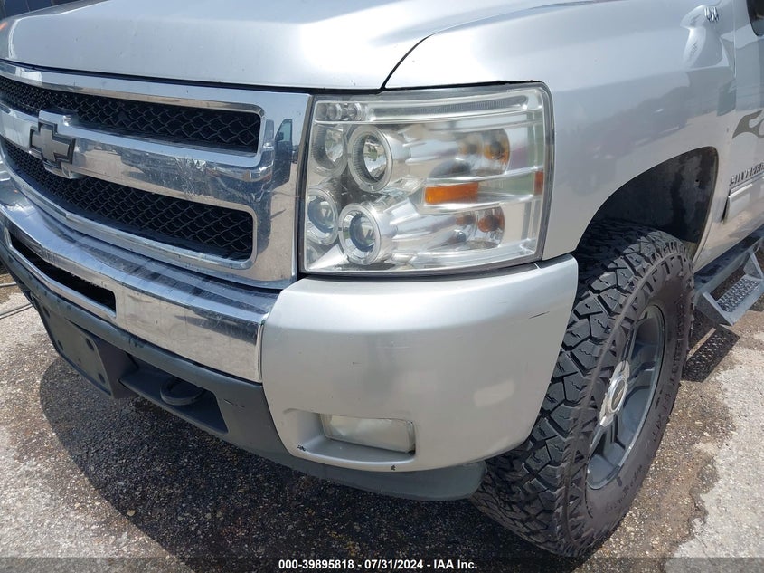 2011 Chevrolet Silverado 1500 Lt VIN: 3GCPKSE35BG293223 Lot: 39895818