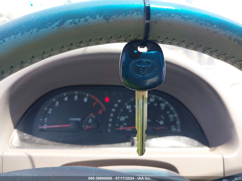 2003 Toyota Camry Le/Xle/Se VIN: 4T1BF30K63U564481 Lot: 39895880