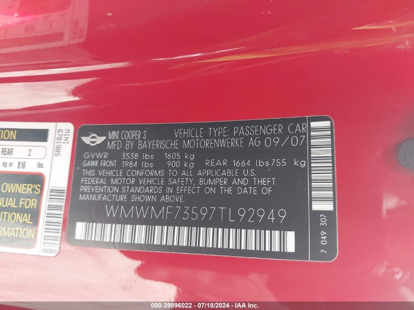 2007 Mini Cooper S VIN: WMWMF73597TL92949 Lot: 39896022