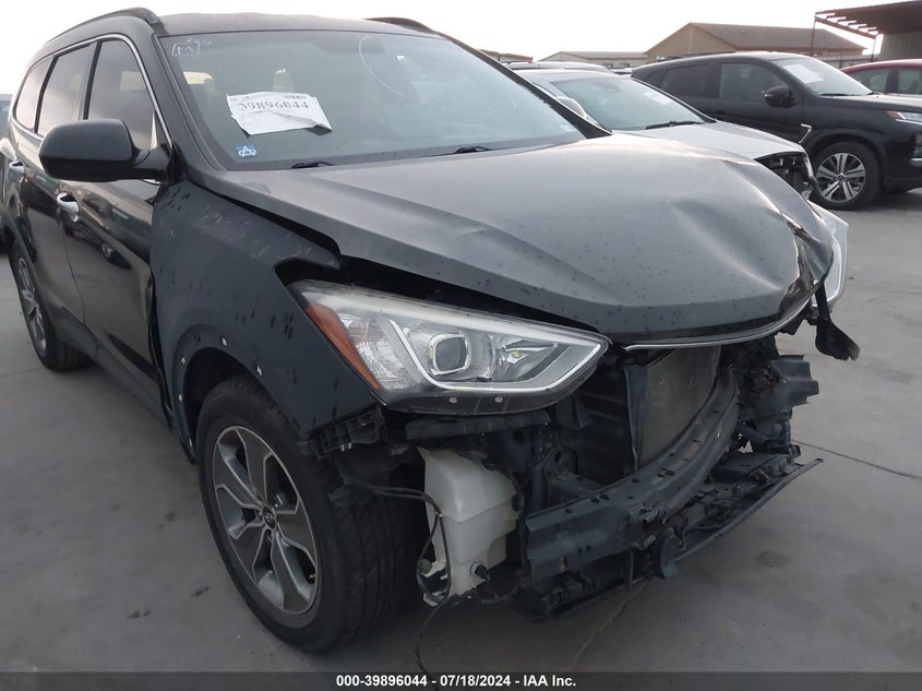 2016 Hyundai Santa Fe Se VIN: KM8SM4HF1GU158911 Lot: 39896044