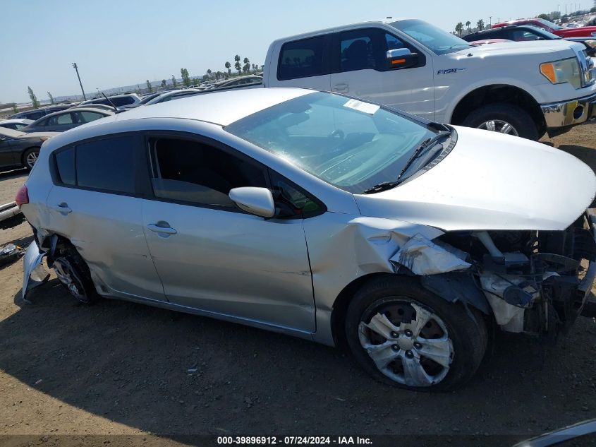 2016 Kia Forte 5-Door Lx VIN: KNAFK5A89G5640448 Lot: 39896912