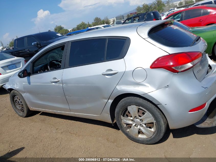 2016 Kia Forte 5-Door Lx VIN: KNAFK5A89G5640448 Lot: 39896912