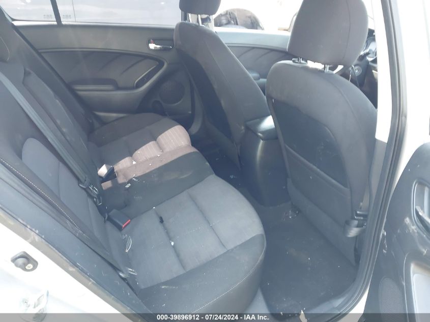 2016 Kia Forte 5-Door Lx VIN: KNAFK5A89G5640448 Lot: 39896912