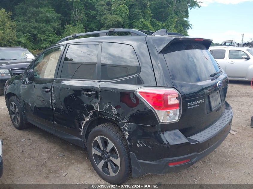 2018 Subaru Forester 2.5I Premium VIN: JF2SJAEC6JG598085 Lot: 39897027