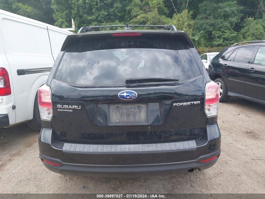 2018 Subaru Forester 2.5I Premium VIN: JF2SJAEC6JG598085 Lot: 39897027