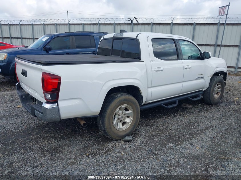 VIN 3TYAX5GN2NT045559 2022 TOYOTA TACOMA SR5