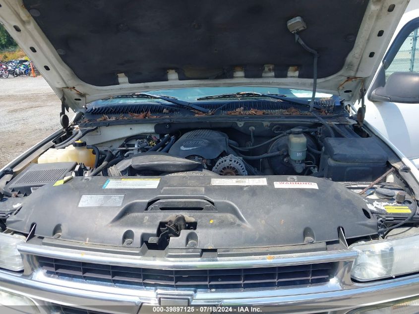 2001 Chevrolet Tahoe Ls/Lt VIN: 1GNEK13T81R101500 Lot: 39897125