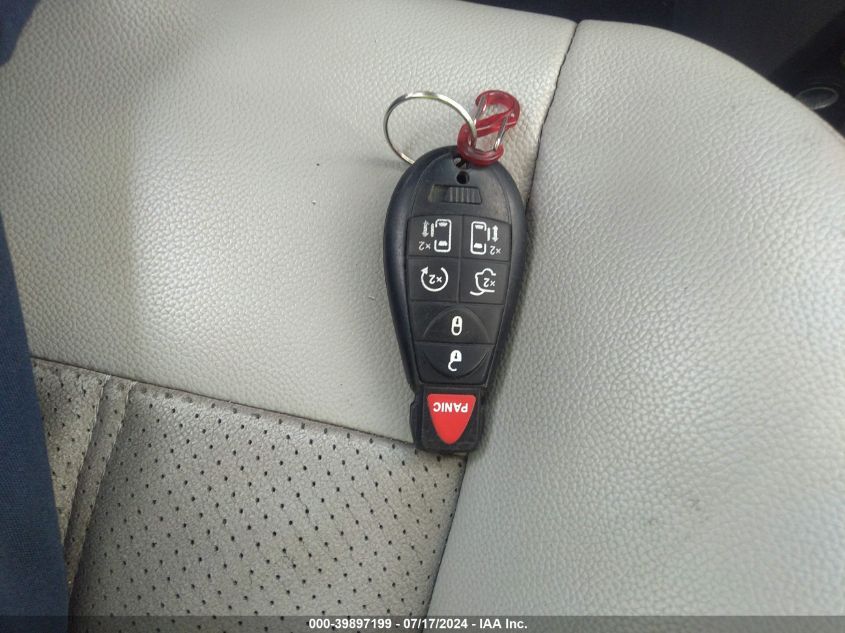 2010 Chrysler Town & Country Touring Plus VIN: 2A4RR8D15AR405061 Lot: 39897199