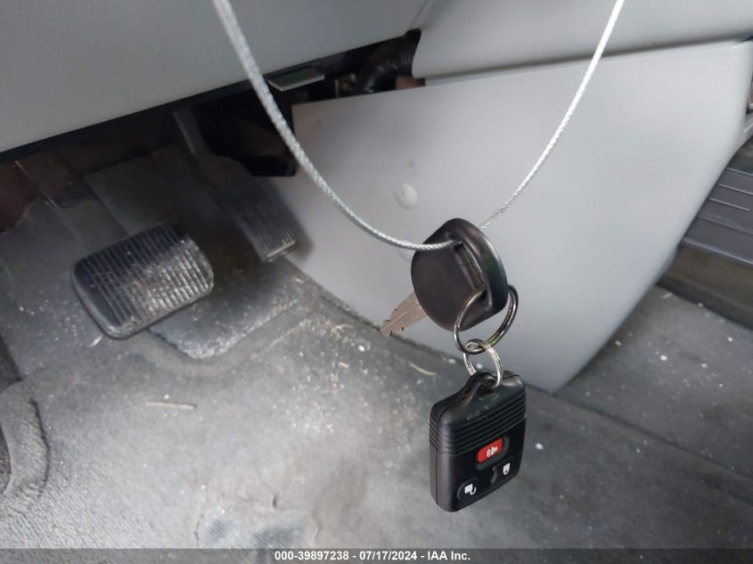 2004 Ford Freestar Sel VIN: 2FMZA52294BB22842 Lot: 39897238