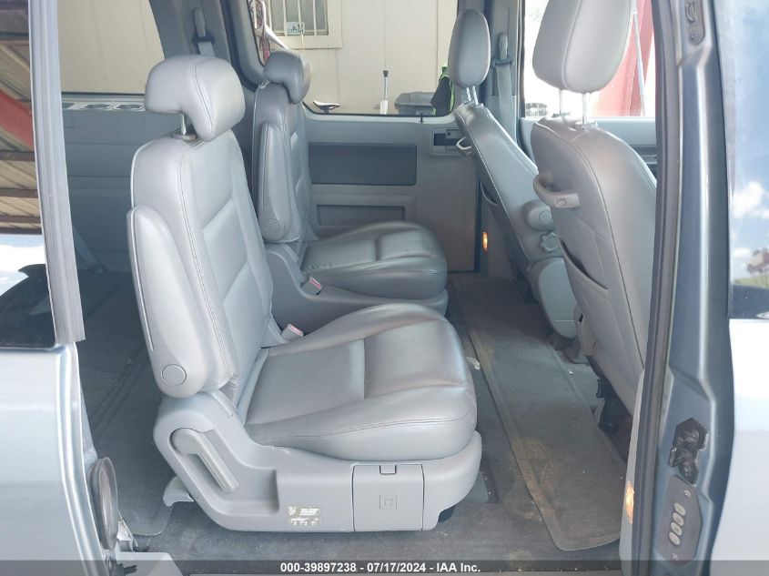 2004 Ford Freestar Sel VIN: 2FMZA52294BB22842 Lot: 39897238