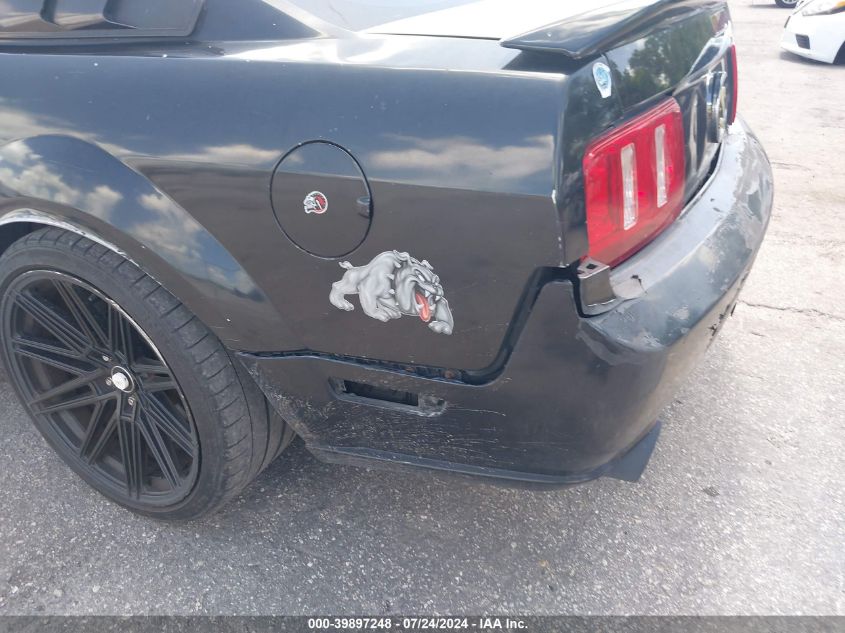 2007 Ford Mustang Gt Deluxe/Gt Premium VIN: 1ZVFT82H475282916 Lot: 39897248