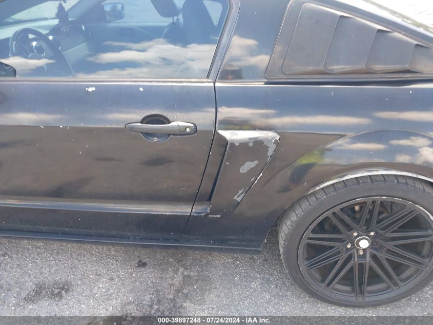 2007 Ford Mustang Gt Deluxe/Gt Premium VIN: 1ZVFT82H475282916 Lot: 39897248