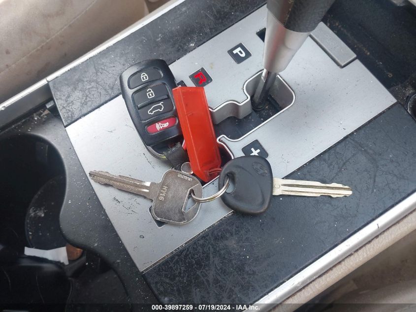 2008 Hyundai Veracruz Gls/Limited/Se VIN: KM8NU13C78U030117 Lot: 39897259