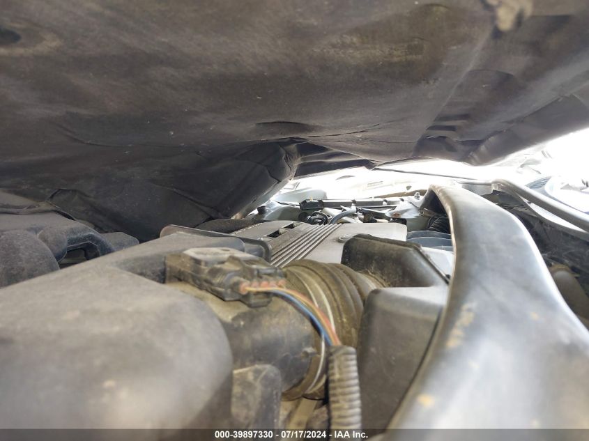 2005 Toyota Camry Xle V6 VIN: 4T1BF30K85U087717 Lot: 39897330