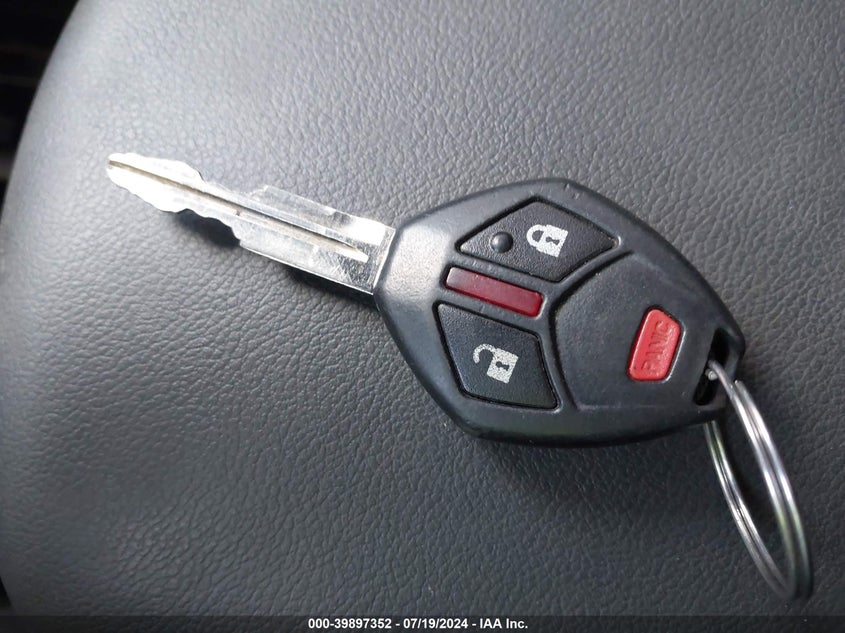 2015 Mitsubishi Outlander Sport Es VIN: 4A4AR3AUXFE041026 Lot: 39897352