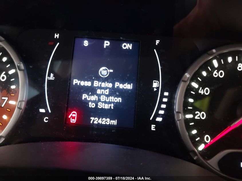 2017 Jeep Renegade Sport VIN: ZACCJAABXHPE94101 Lot: 39897359