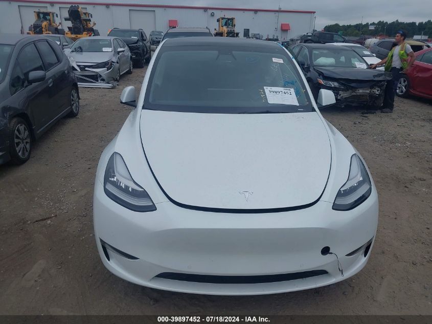 2021 Tesla Model Y Long Range Dual Motor All-Wheel Drive VIN: 5YJYGDEE4MF196428 Lot: 39897452