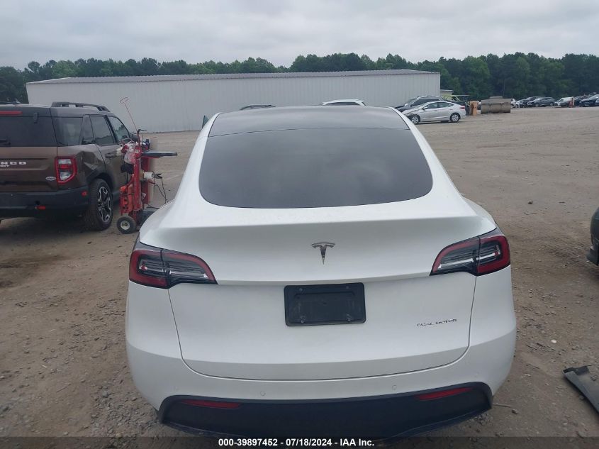 2021 Tesla Model Y Long Range Dual Motor All-Wheel Drive VIN: 5YJYGDEE4MF196428 Lot: 39897452