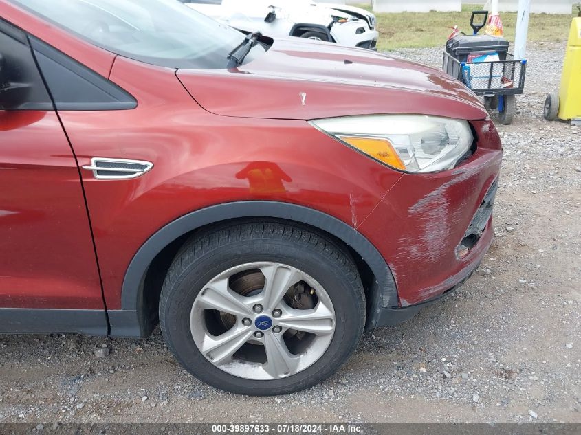 2015 Ford Escape S VIN: 1FMCU0F79FUA14272 Lot: 39897633