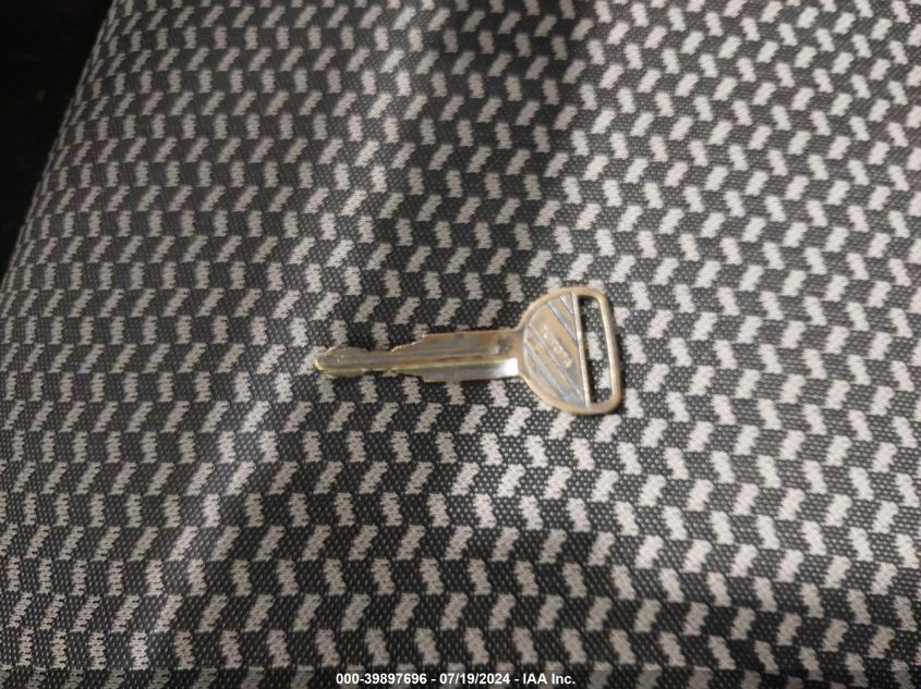 1991 Toyota Previa Le VIN: JT3AC12R2M0038675 Lot: 39897696