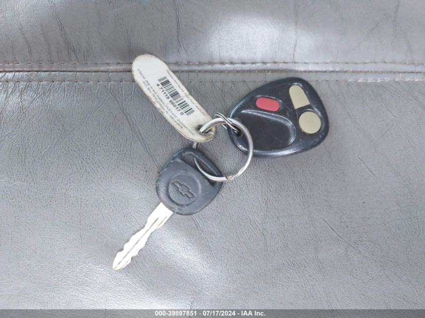 2002 Chevrolet Tahoe Ls VIN: 1GNEK13Z52R120222 Lot: 39897851