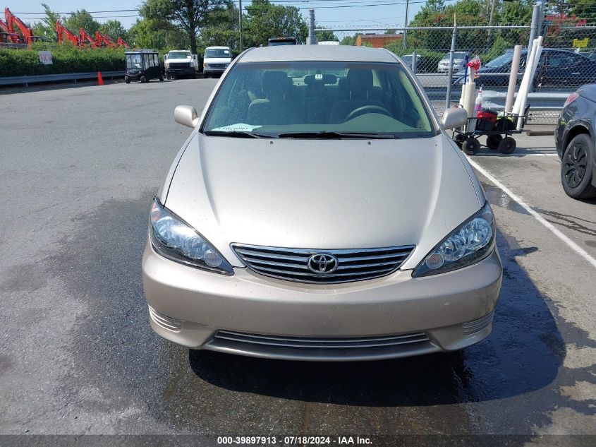 2005 Toyota Camry Le VIN: 4T1BE32K45U570850 Lot: 39897913