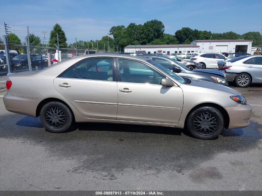 2005 Toyota Camry Le VIN: 4T1BE32K45U570850 Lot: 39897913