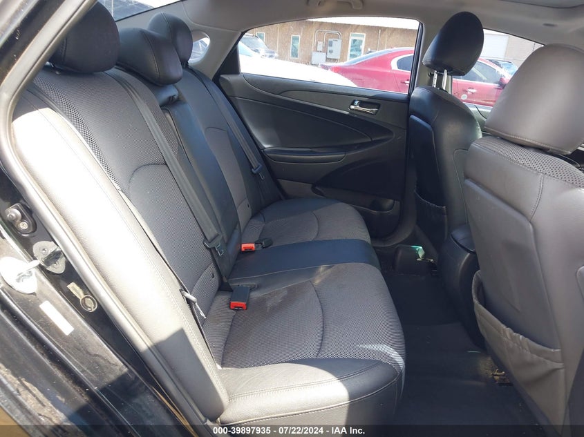 2011 Hyundai Sonata Se VIN: 5NPEC4AC3BH068070 Lot: 39897935