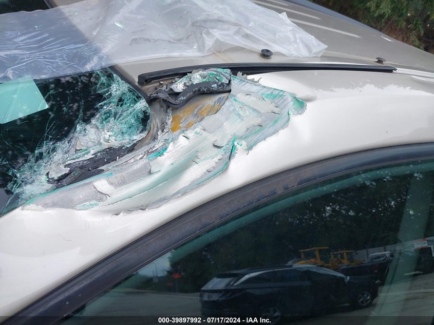 2017 CHEVROLET TRAVERSE 1LT - 1GNKVGKD6HJ122247