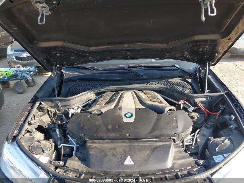 2015 BMW X5 xDrive50I VIN: 5UXKR6C51F0J77561 Lot: 39898005