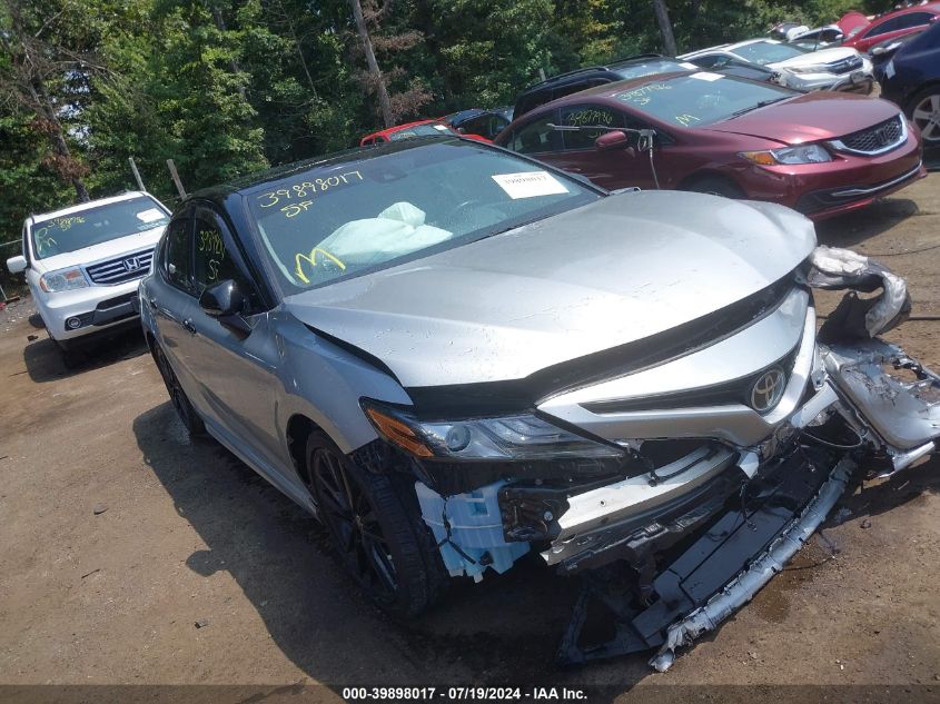 4T1K61AK2NU006858 2022 TOYOTA CAMRY - Image 1