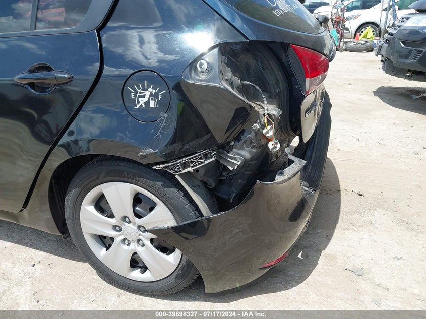 2016 KIA FORTE VIN: KNAFK5A8XG5572550