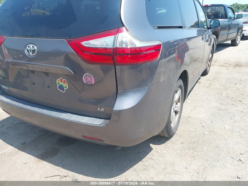 2015 Toyota Sienna Le 8 Passenger VIN: 5TDKK3DC4FS557489 Lot: 39898417