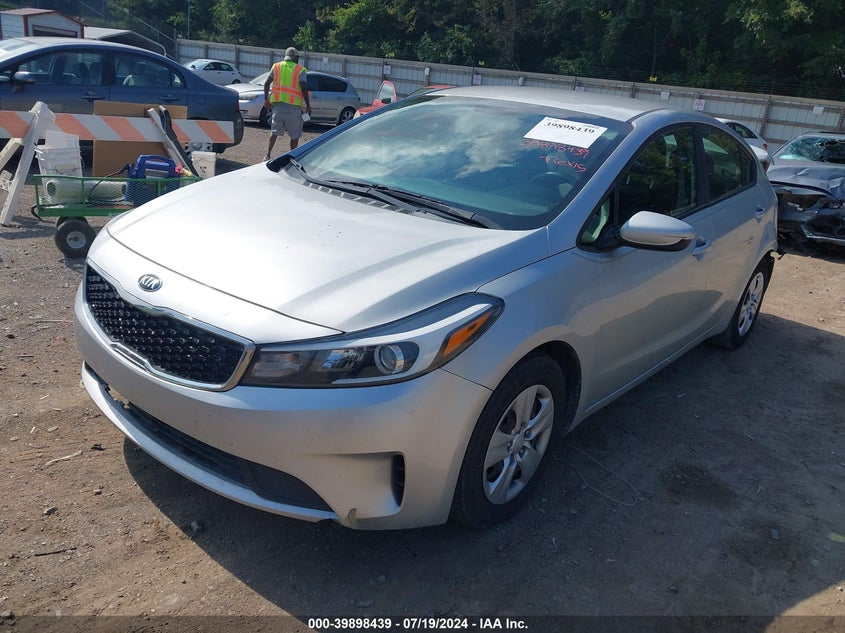 2017 KIA FORTE LX - 3KPFK4A74HE092692