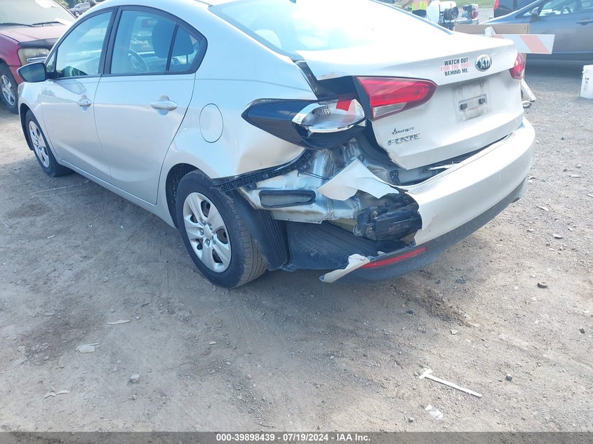 2017 KIA FORTE LX - 3KPFK4A74HE092692