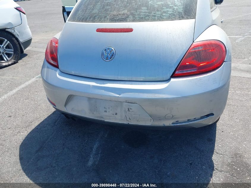 2012 Volkswagen Beetle 2.5L VIN: 3VWJP7AT0CM665481 Lot: 39898448