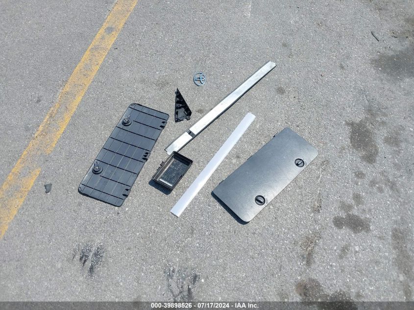 1999 Toyota Rav4 VIN: JT3HP10V7X7119704 Lot: 39898526