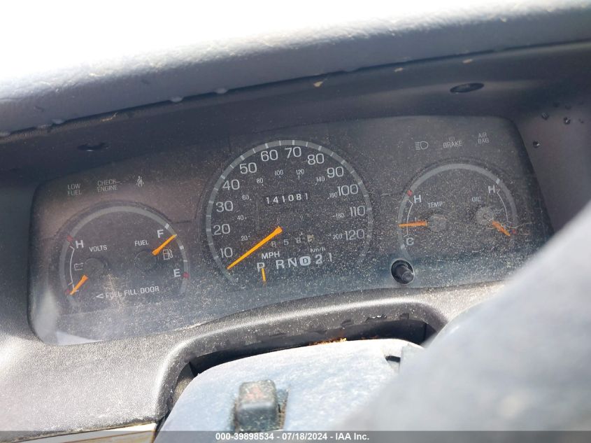1997 Ford Crown Victoria Lx VIN: 2FALP74WXVX227677 Lot: 39898534