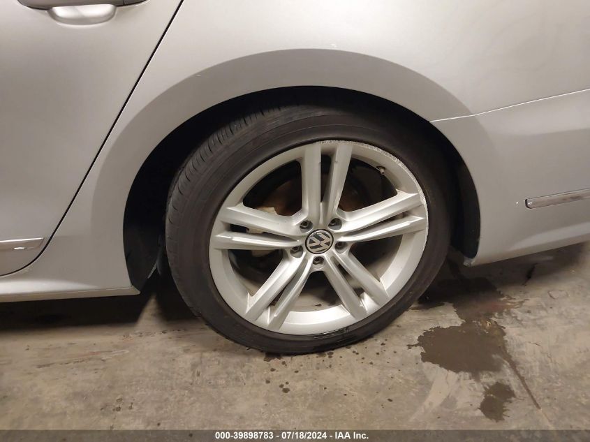 2014 Volkswagen Passat 2.0L Tdi Sel Premium VIN: 1VWCN7A35EC032705 Lot: 39898783