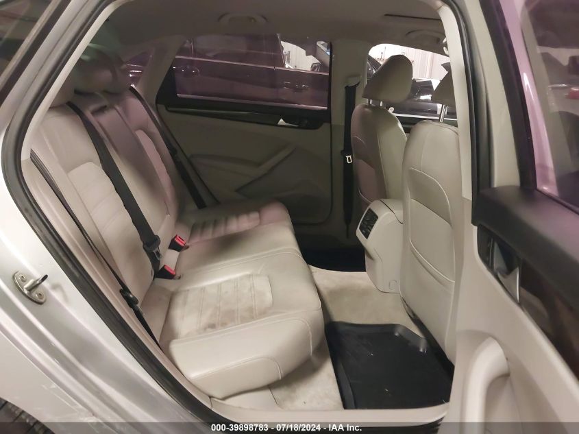 2014 Volkswagen Passat 2.0L Tdi Sel Premium VIN: 1VWCN7A35EC032705 Lot: 39898783