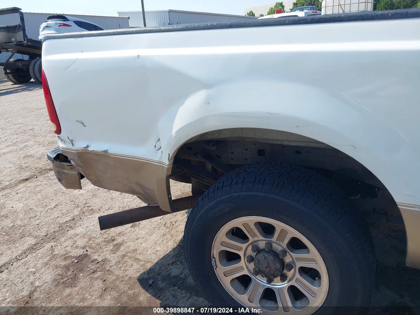 2005 Ford F-250 Lariat/Xl/Xlt VIN: 1FTSX205X5EB82795 Lot: 39898847