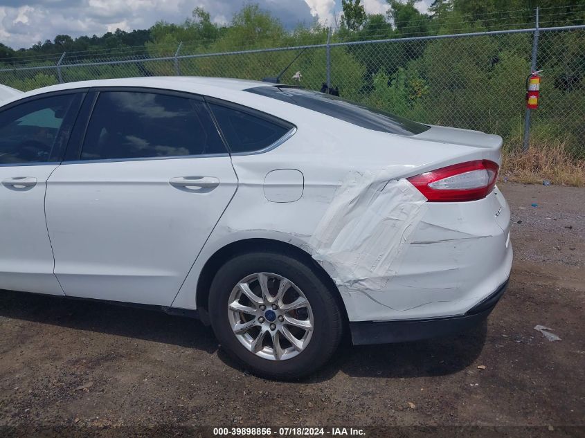 2015 Ford Fusion S VIN: 3FA6P0G76FR282703 Lot: 39898856