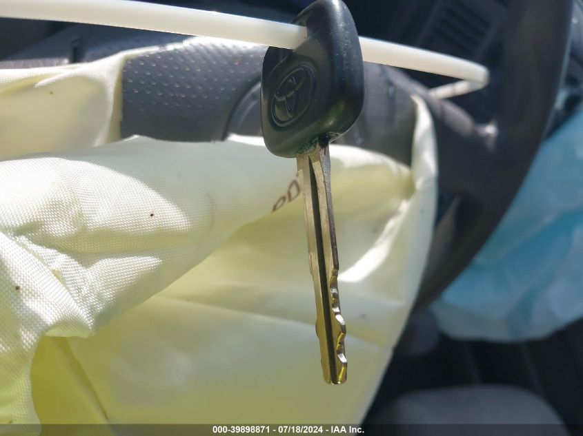 2004 Toyota Corolla Le VIN: JTDBR38E642030503 Lot: 39898871