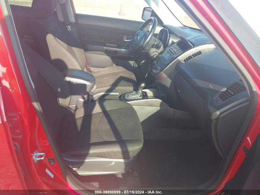 2013 KIA SOUL + - KNDJT2A61D7481917