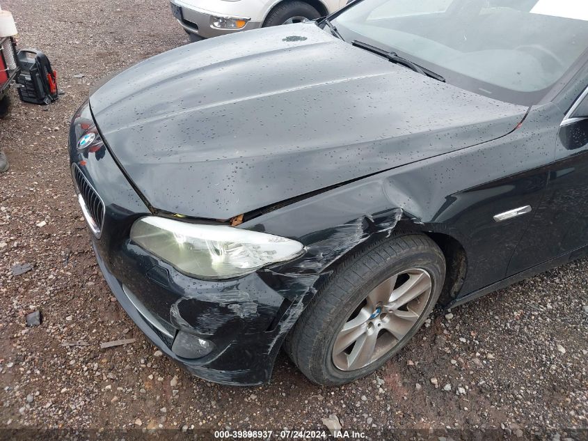 2011 BMW 528 I VIN: WBAFR1C56BC744200 Lot: 39898937
