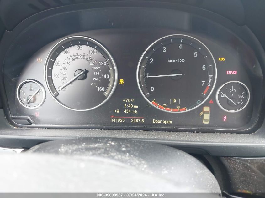 2011 BMW 528 I VIN: WBAFR1C56BC744200 Lot: 39898937