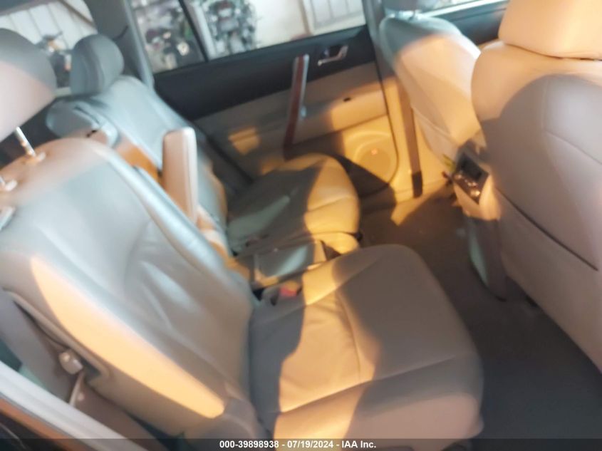 2008 Toyota Highlander Limited VIN: JTEDS42A582022936 Lot: 39898938