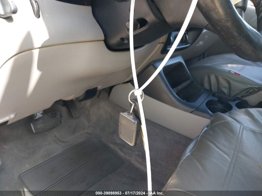 1999 Ford Explorer Eddie Bauer/Limited/Xlt VIN: 1FMZU34EXXZB52615 Lot: 39898953