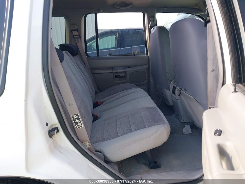 1999 Ford Explorer Eddie Bauer/Limited/Xlt VIN: 1FMZU34EXXZB52615 Lot: 39898953